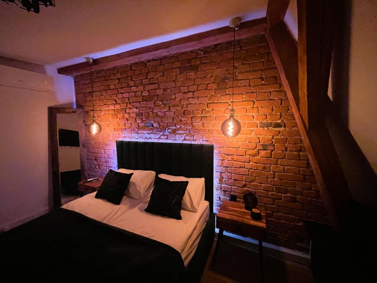 Apartament Miodowy - Darmowy Parking - Klmatyzacja - Wifi Stary Toruń Kültér fotó