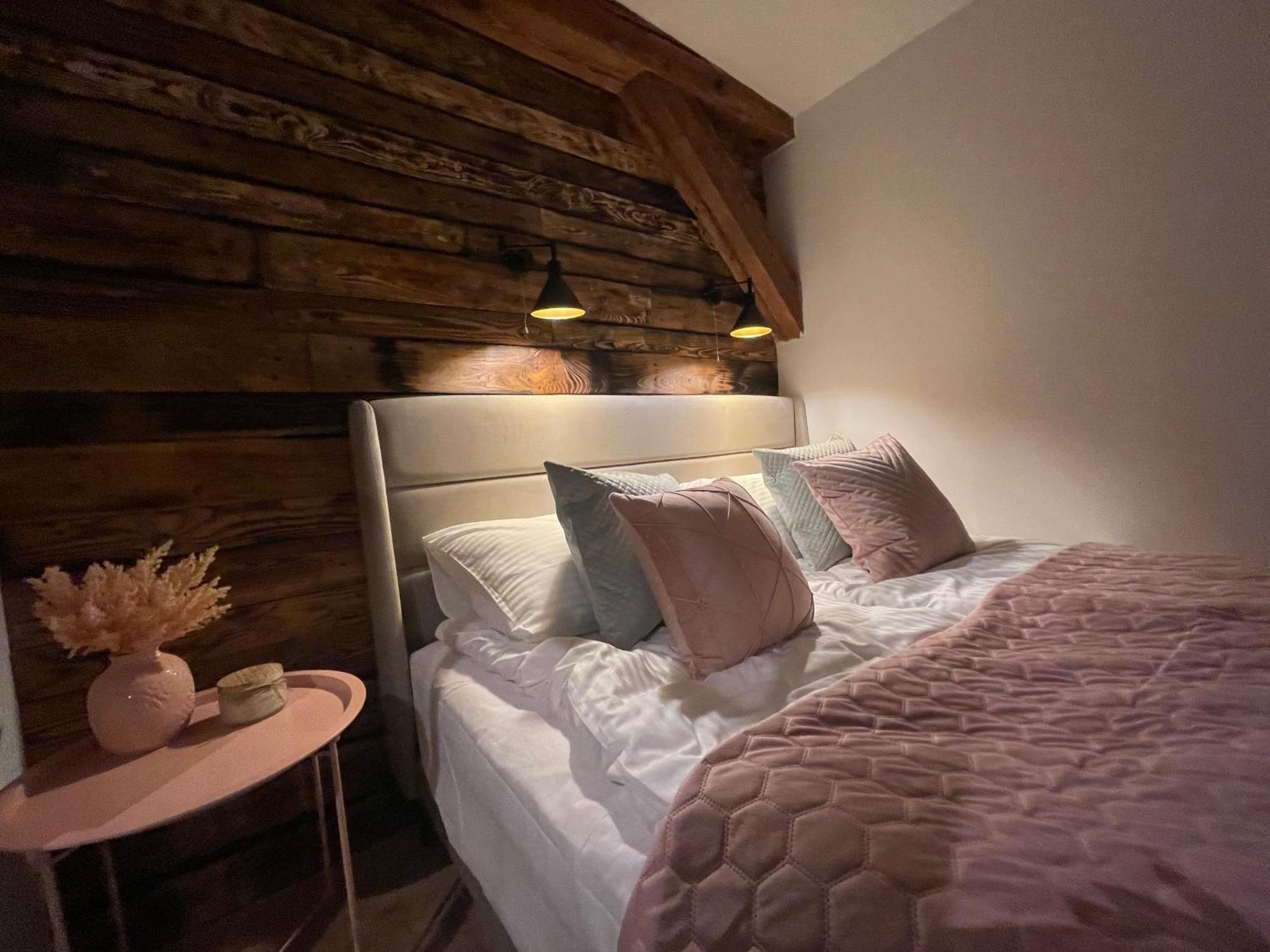 Apartament Miodowy - Darmowy Parking - Klmatyzacja - Wifi Stary Toruń Kültér fotó
